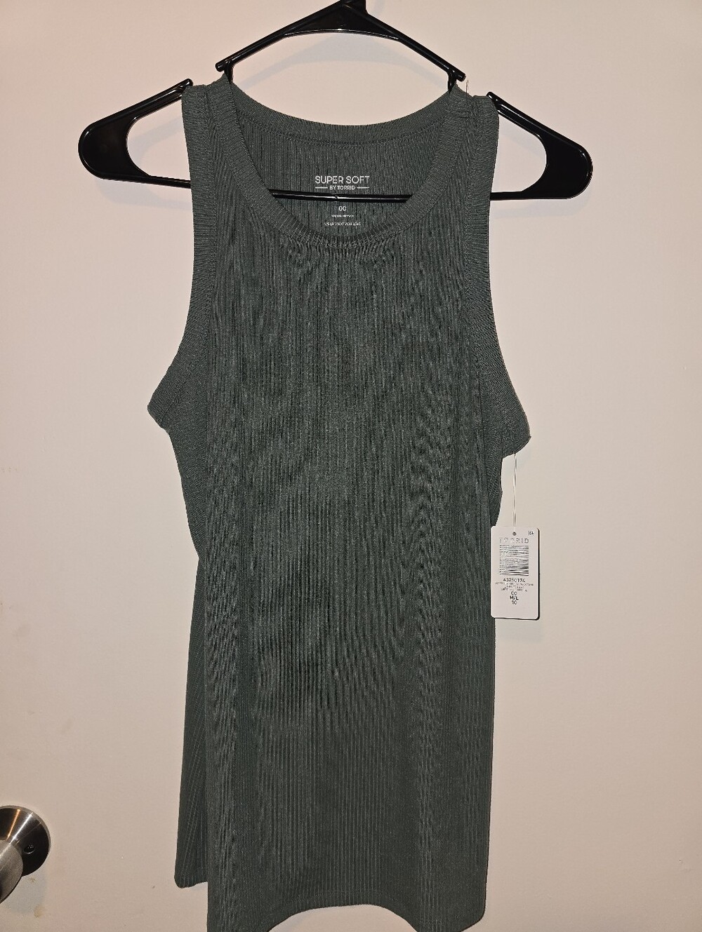 Torrid NWT Super Soft Rib High Neck Tank - Picture 4 of 8